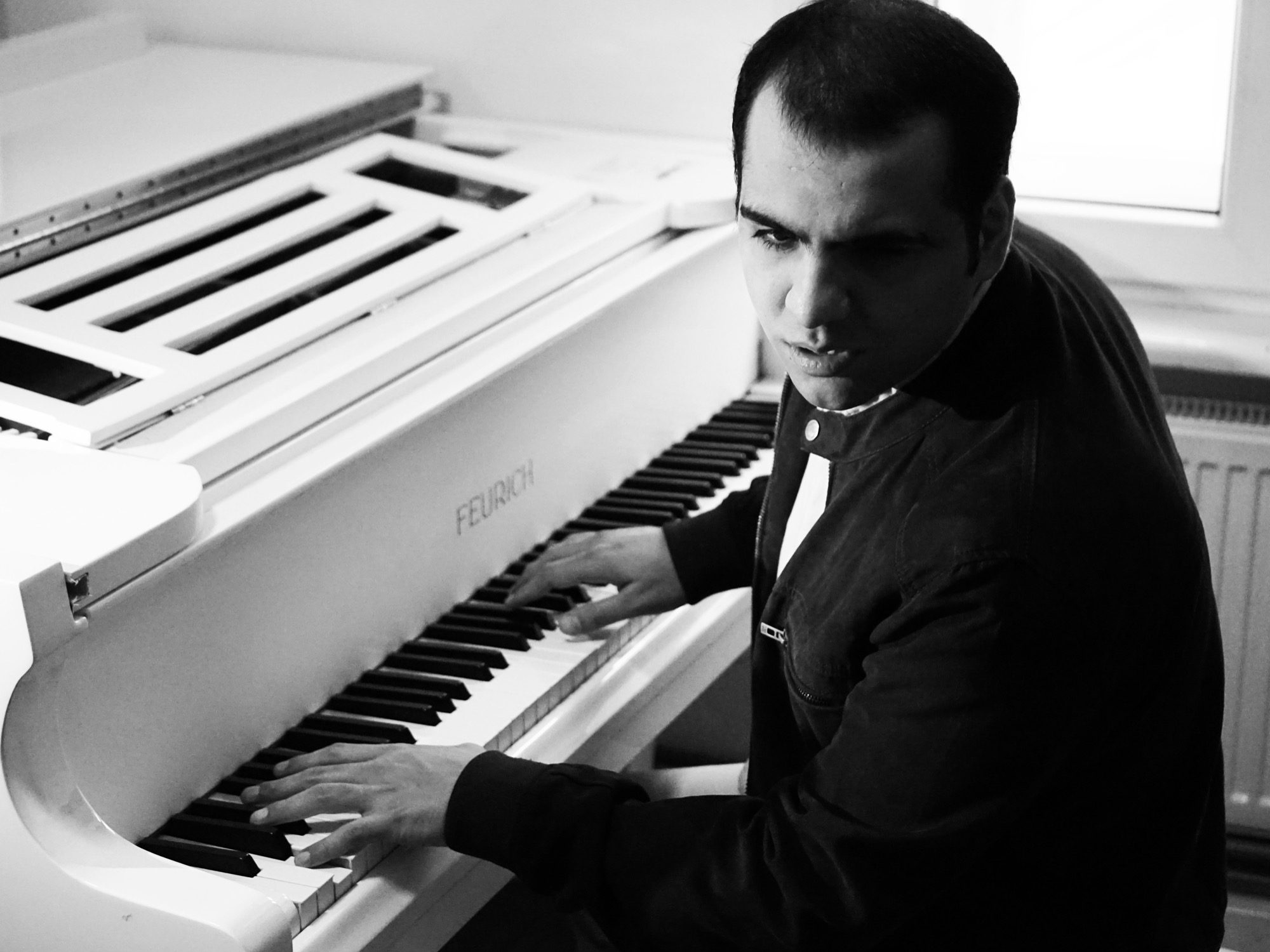 Concerts and Performances by Ali Hossein Mahdavi